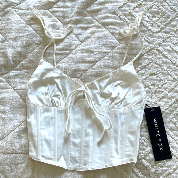 White Fox Boutique Tops - White Fox Go all out crop XS white